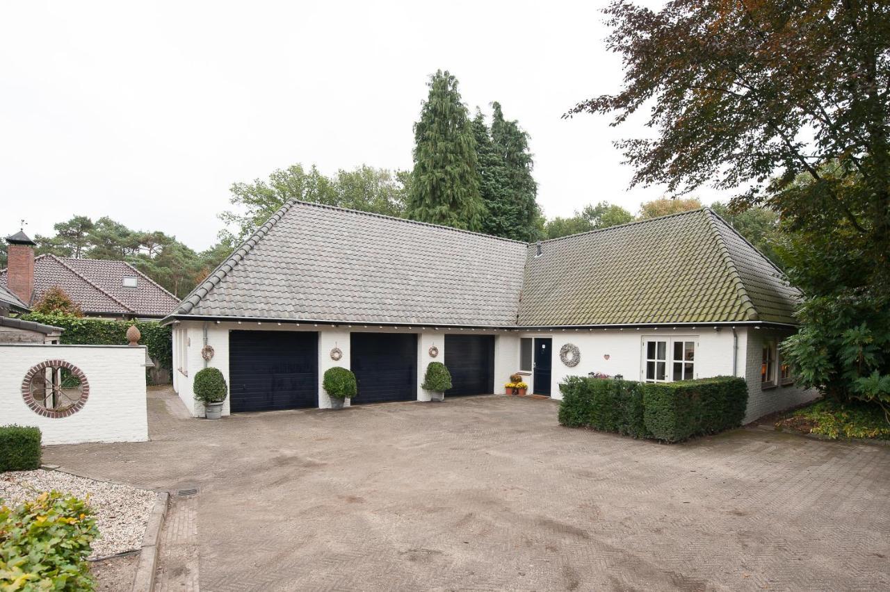 Guesthouse De Hees Eersel Eksteriør billede